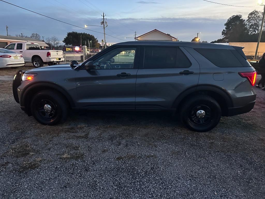 2021 Ford Explorer's photo