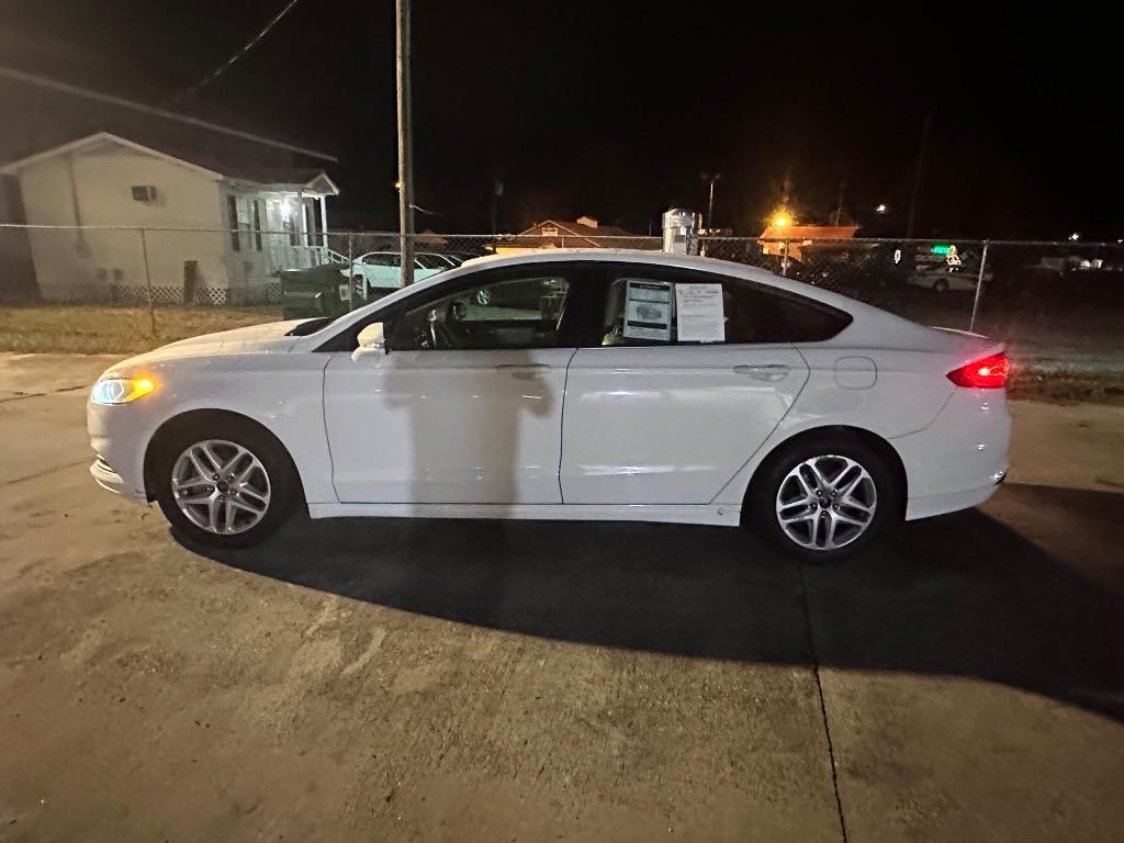 2014 Ford Fusion SE I4 FWD's photo